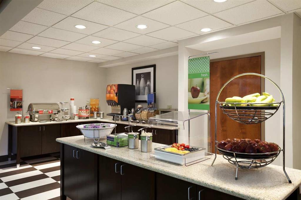 Hampton Inn & Suites Houston-Westchase Restaurant foto