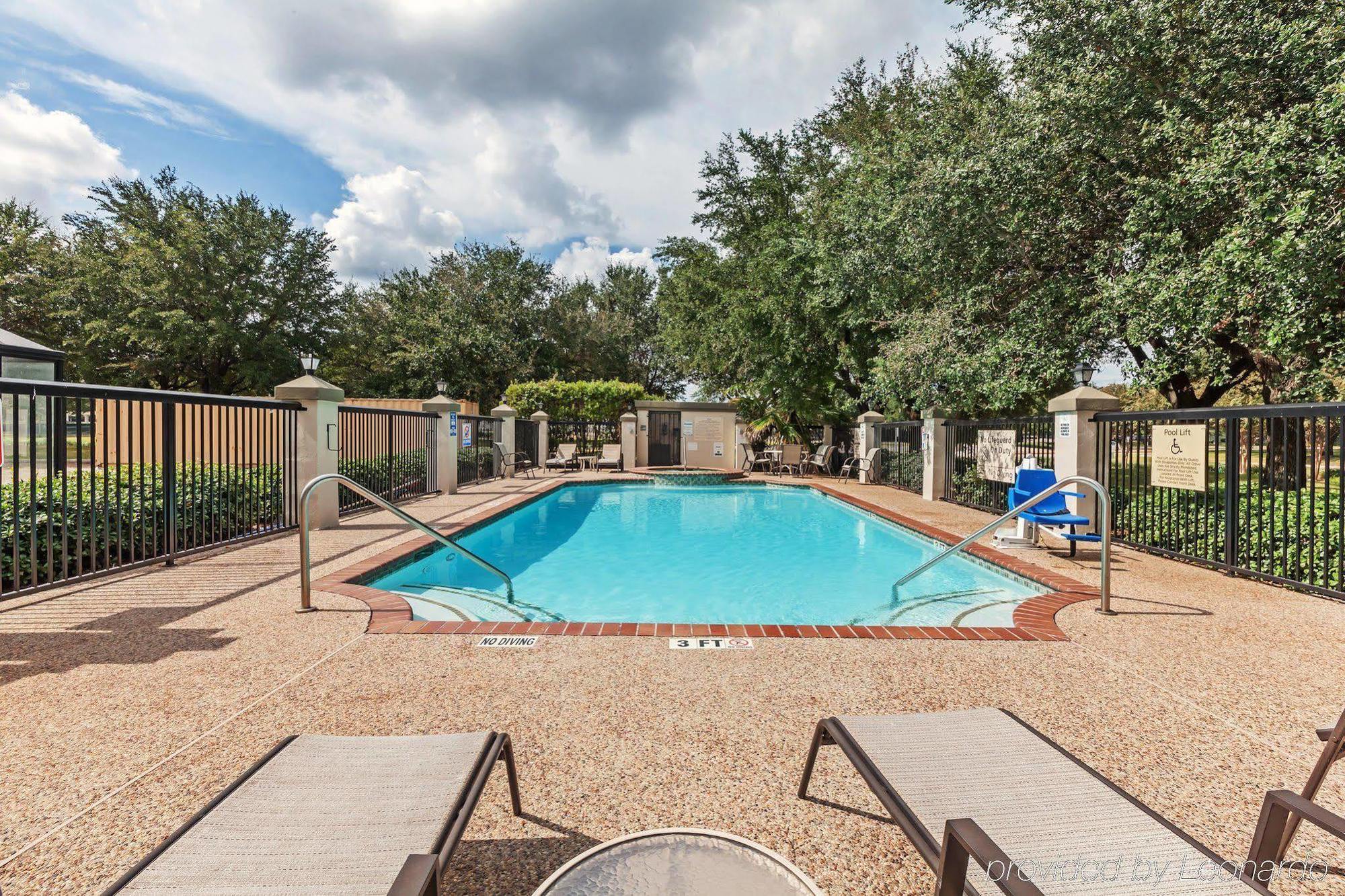 Hampton Inn & Suites Houston-Westchase Exterior foto